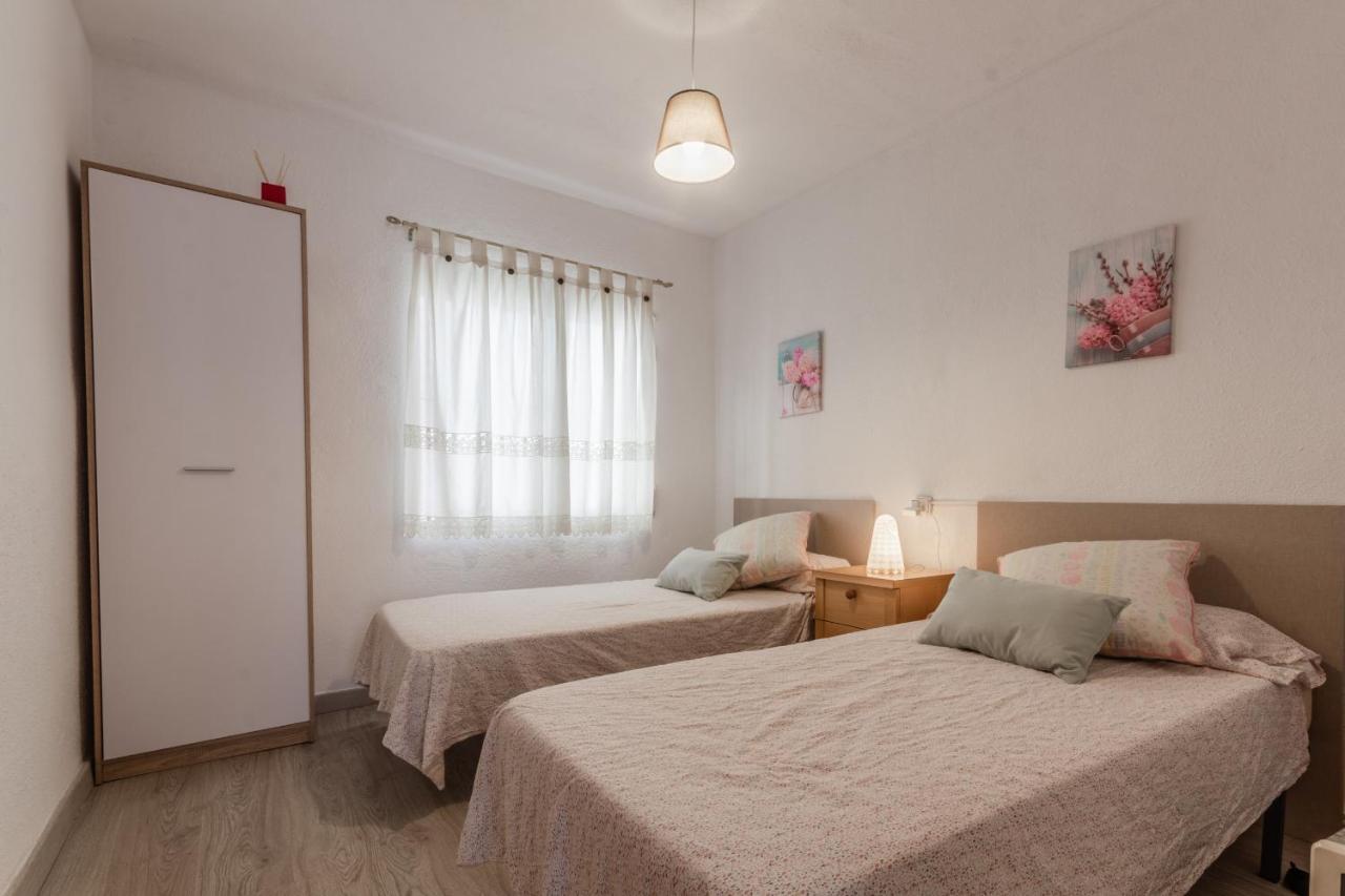 2Br Flat - Aircon - 5 Min Walk To Benidorm Beach Lägenhet Exteriör bild