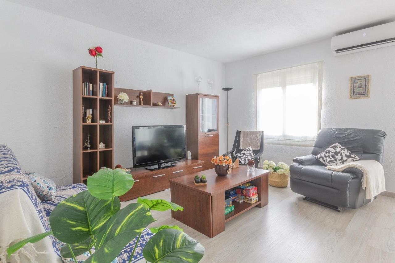 2Br Flat - Aircon - 5 Min Walk To Benidorm Beach Lägenhet Exteriör bild
